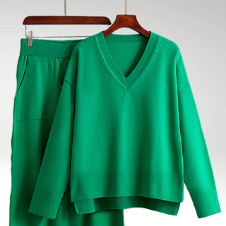 Modeva | Luxe V-Neck Two Piece Set